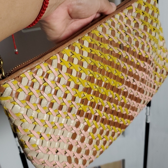 Crossbody bag - Picture 9 of 17